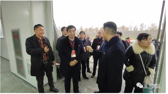 縣政協(xié)主席汪慶才、副主席王向陽、秘書長夏雁華率駐會常委和機(jī)關(guān)部分黨員，深入同大鎮(zhèn)和廬江臺創(chuàng)園開展災(zāi)后重建調(diào)研